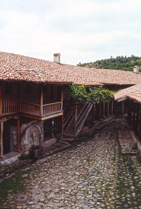 courtyard1